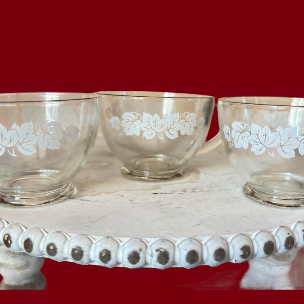Vintage Anchor Hocking Maple Leaf  Glass Punch Bowl Set - Picture 2 of 16